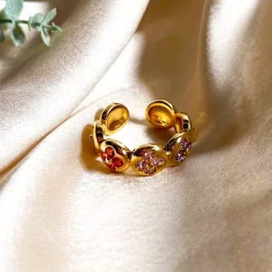 Gold Fleur Bauble Ring