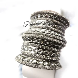Silver Kundan Broad Bangles - Image 4