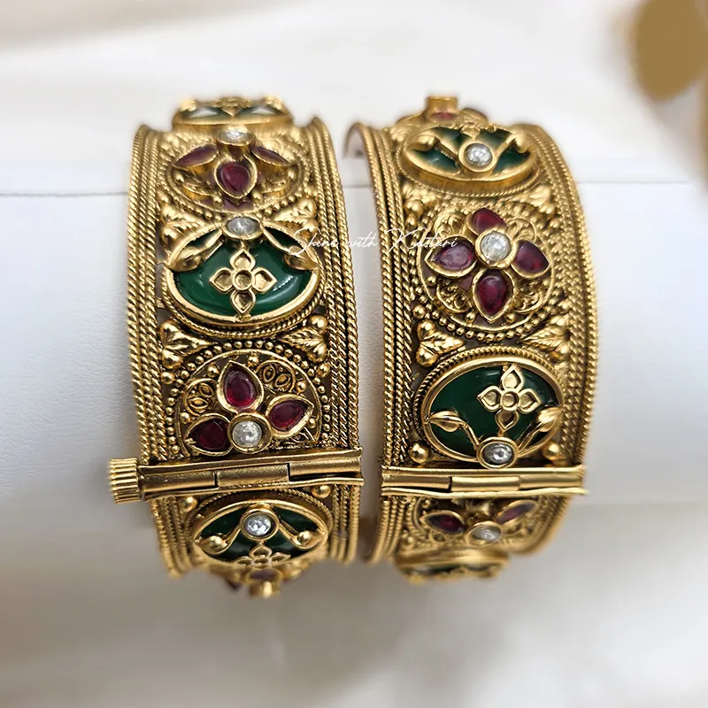 Rajwadi Meenakari Kundan Gold Bangles Set, 2.4 - Image 3