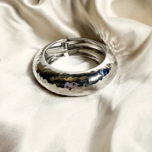 Silver hammered Bangle
