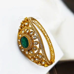 Antique Kundan Kada Bangle with Green Stone - Image 5