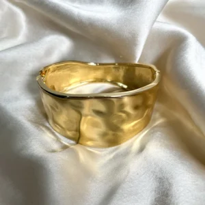 Julie Anti Tarnish Broad Bangle
