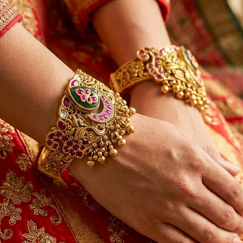 Royal Ghungroo Floral Gold Kada Bangles