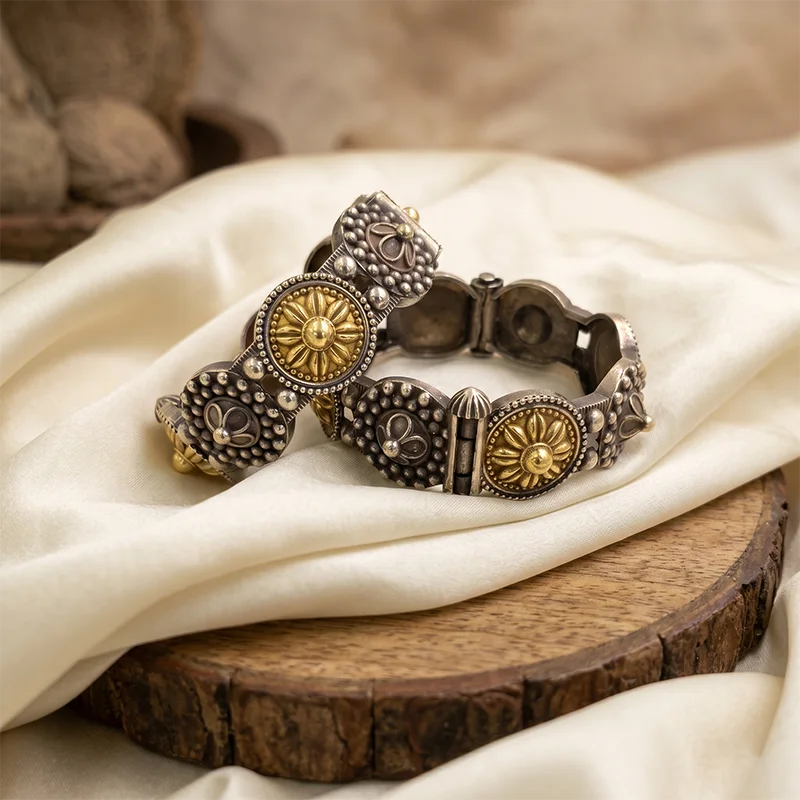 Solar Disc Oxidised Silver Bangle, Dual-Tone Openable